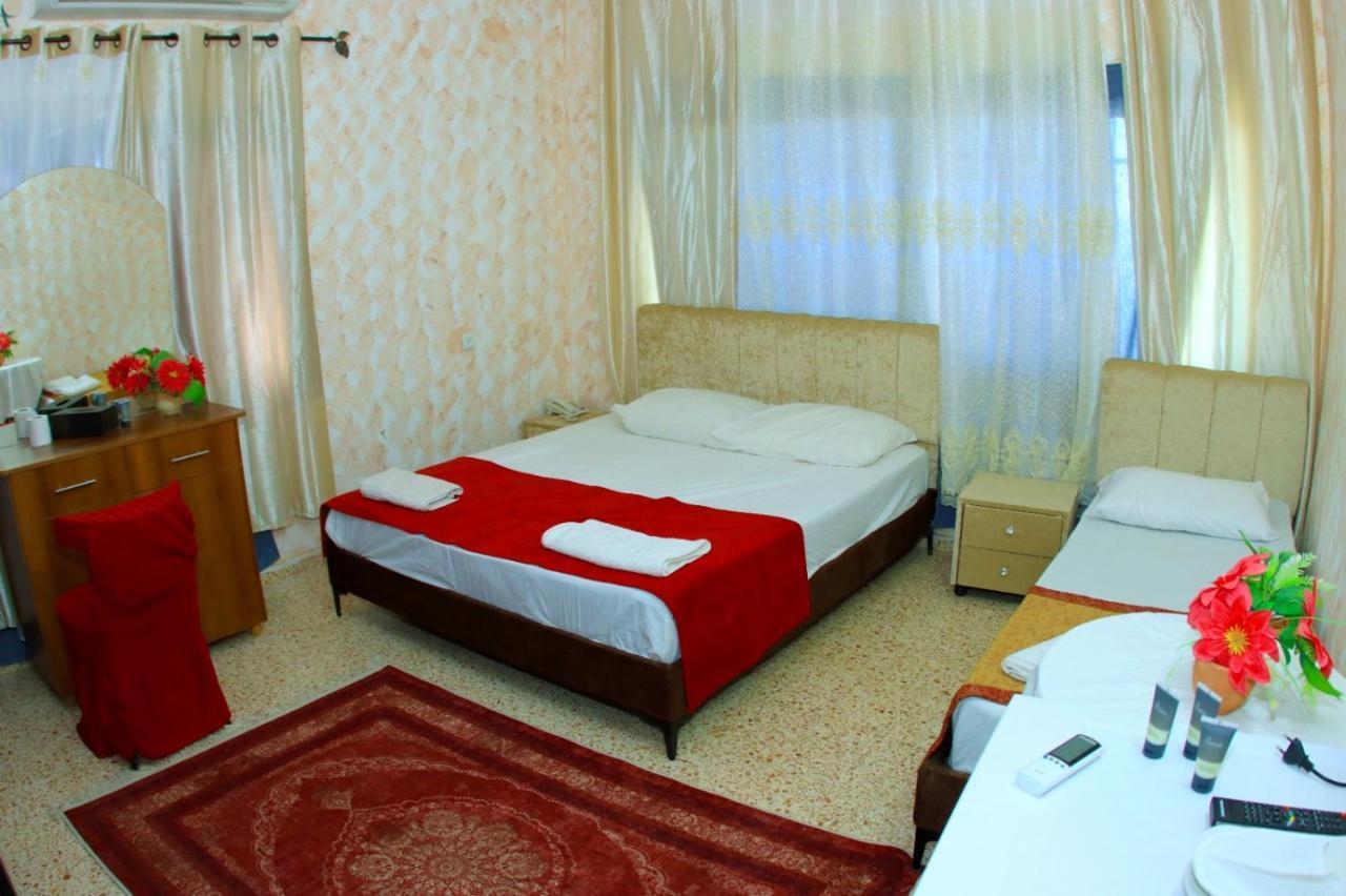 Magtas Hotel Jericho Exterior photo